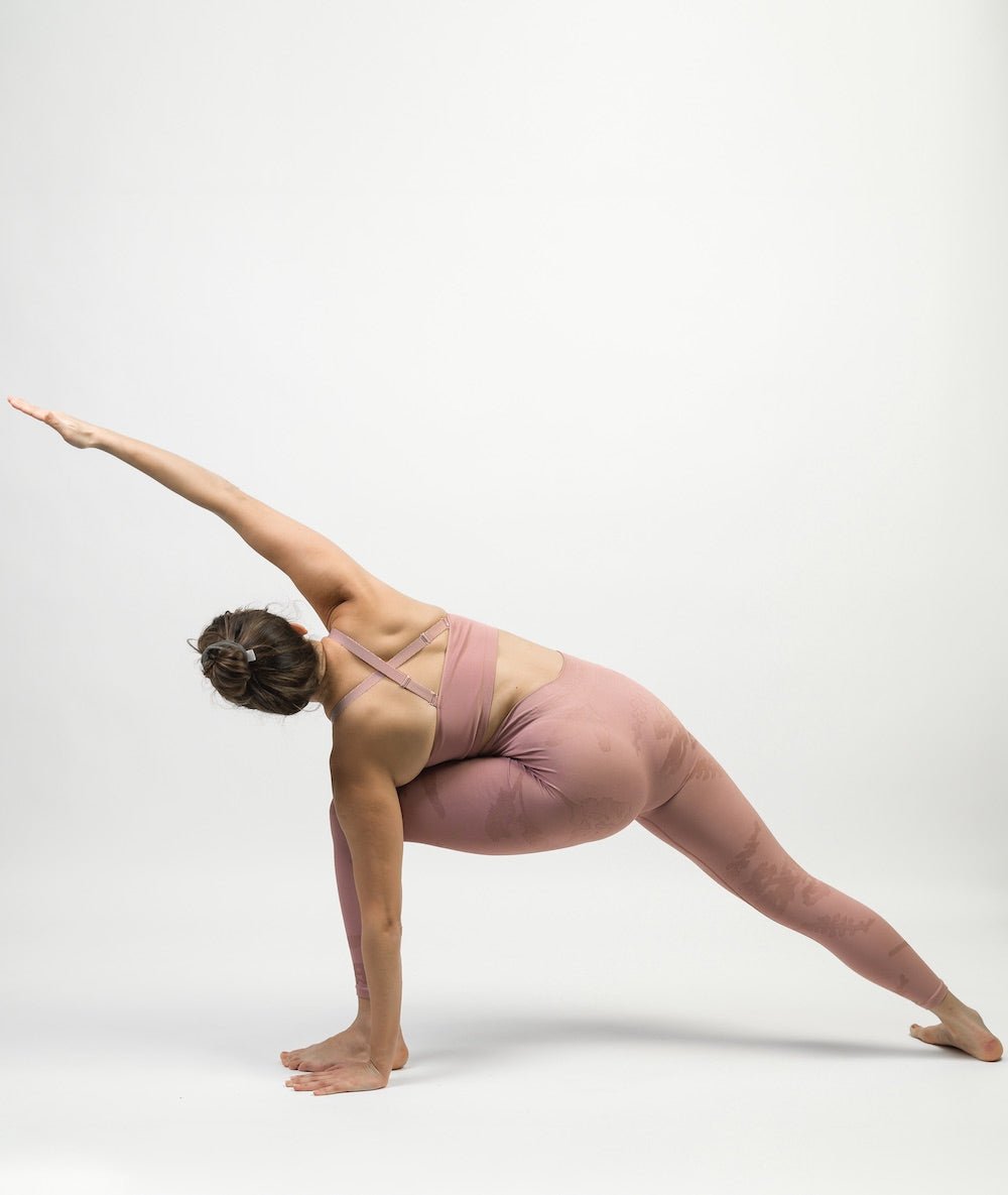 KORBA - Brassière en fibres recyclées - Ash - Rose - Yoga Searcher