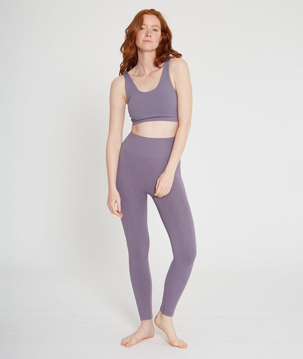 VASANA - Brassière en fibres recyclées - Plum - Yoga Searcher