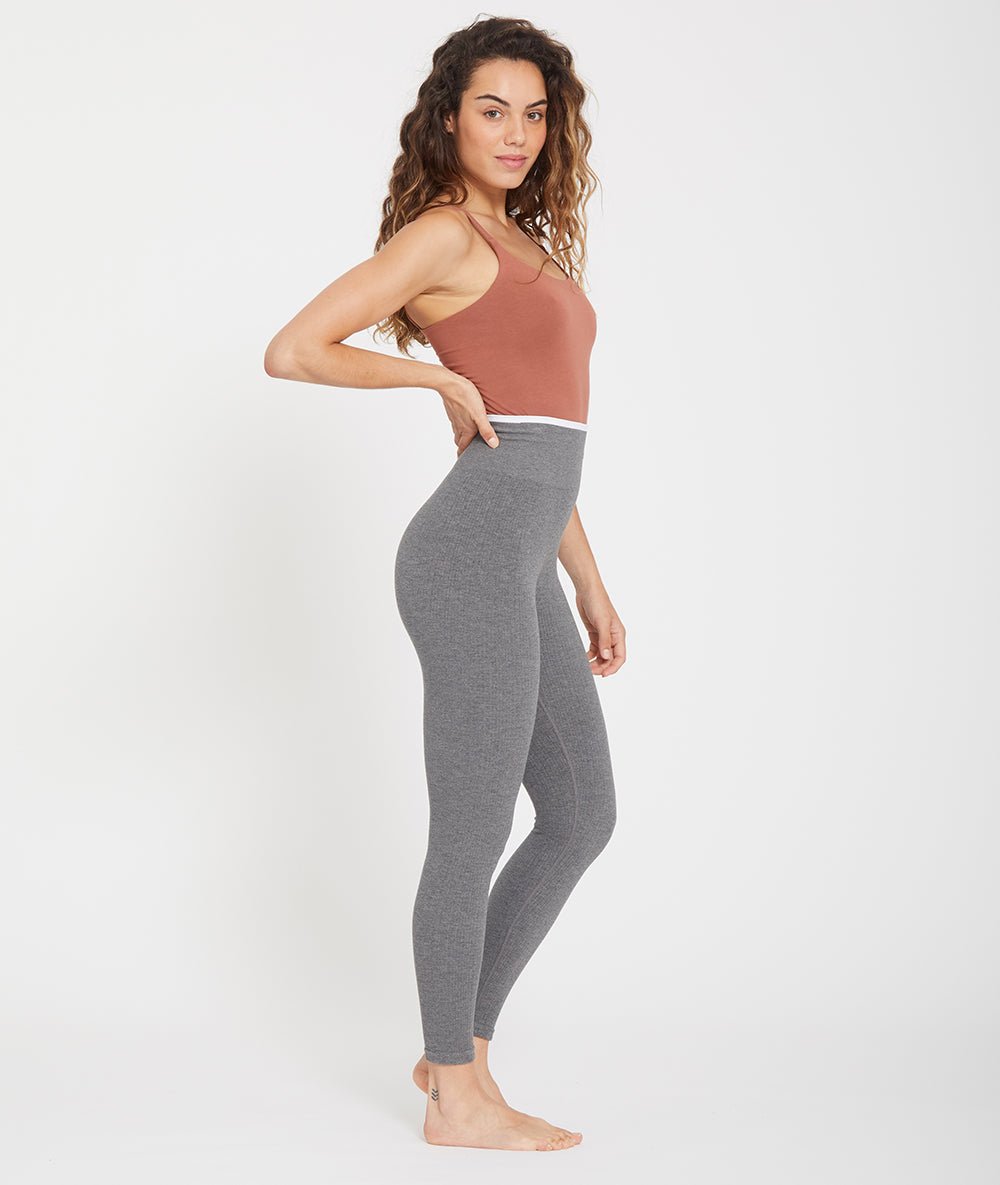 GAGA - débardeur brassière intégrée - Rose Foncé - Yoga Searcher