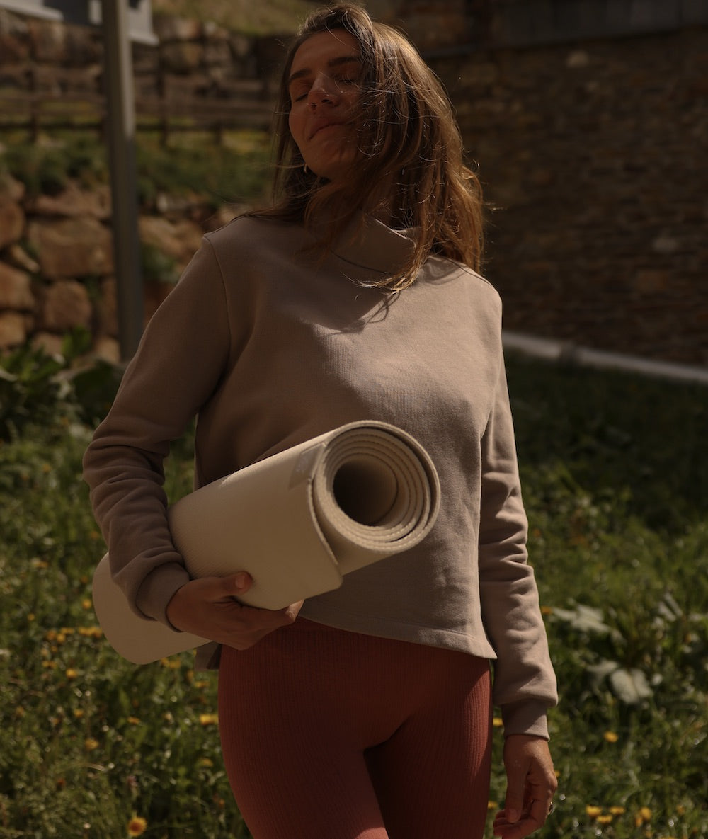 BIOBOTHI - High-neck sweater in organic cotton