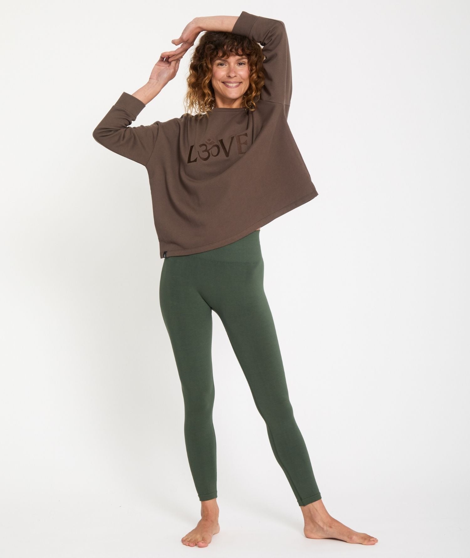 ASHA – Sweat ample brodé LOVE en coton