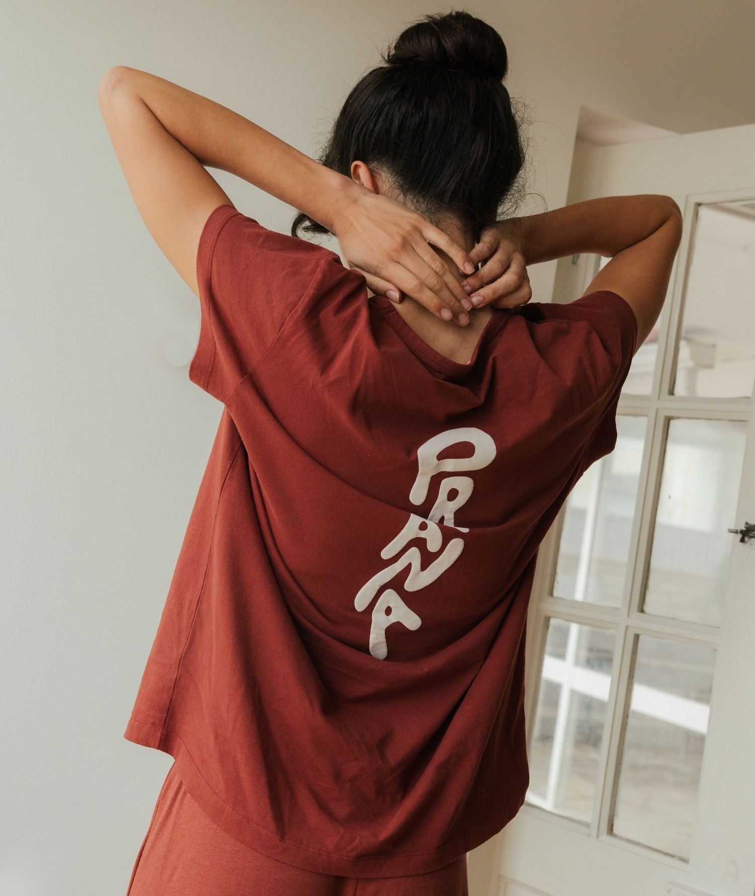 BIONILA - T-shirt en coton bio - Henne - Yoga Searcher