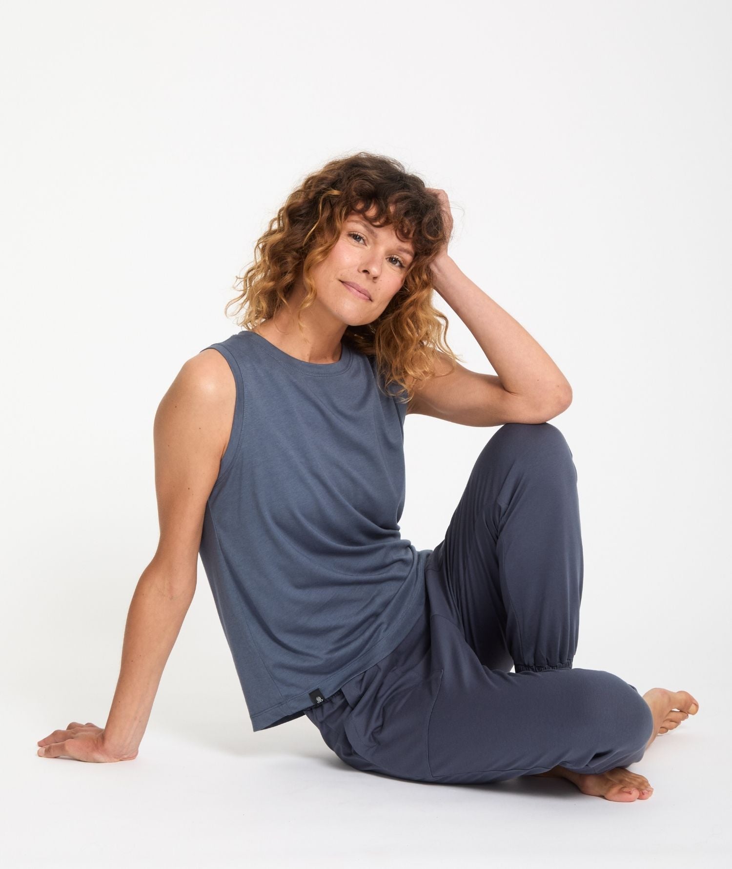NIYAMA - Débardeur de yoga ouvert dans le dos - Blanc- Yoga Searcher