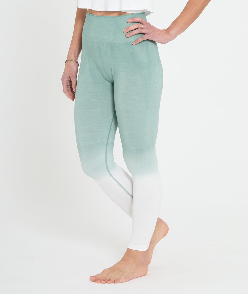Raisi - legging dip dye en bambou - Vert Lichen - Yoga Searcher
