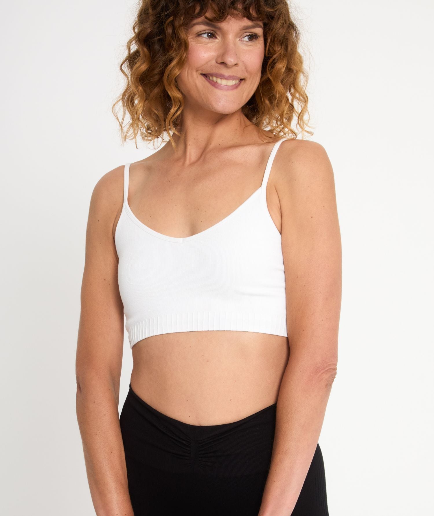 SAMSKARA - Brassière en bambou - Rubis- Yoga Searcher