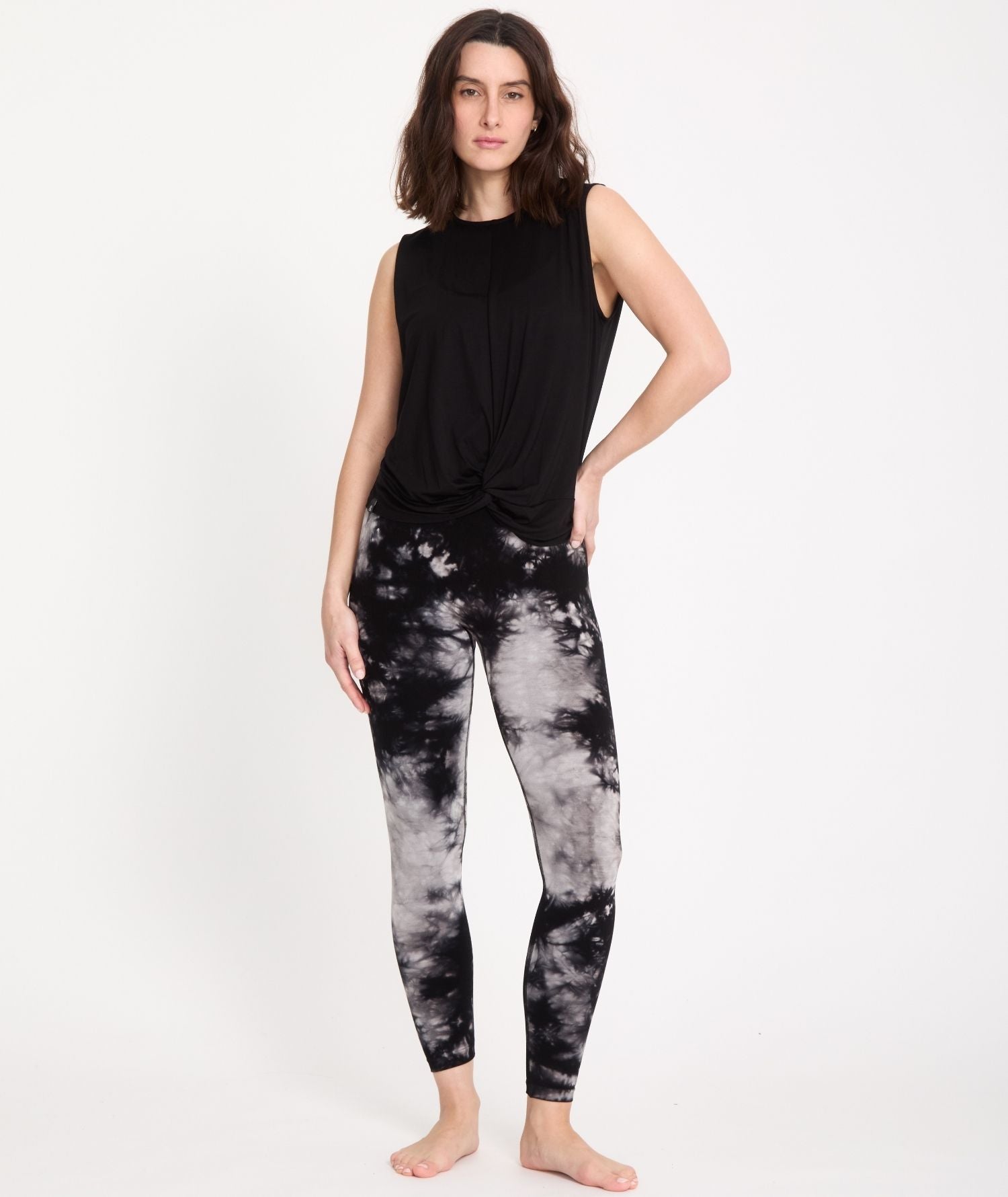 TWIST - Débardeur en Lyocell - Noir - Yoga Searcher