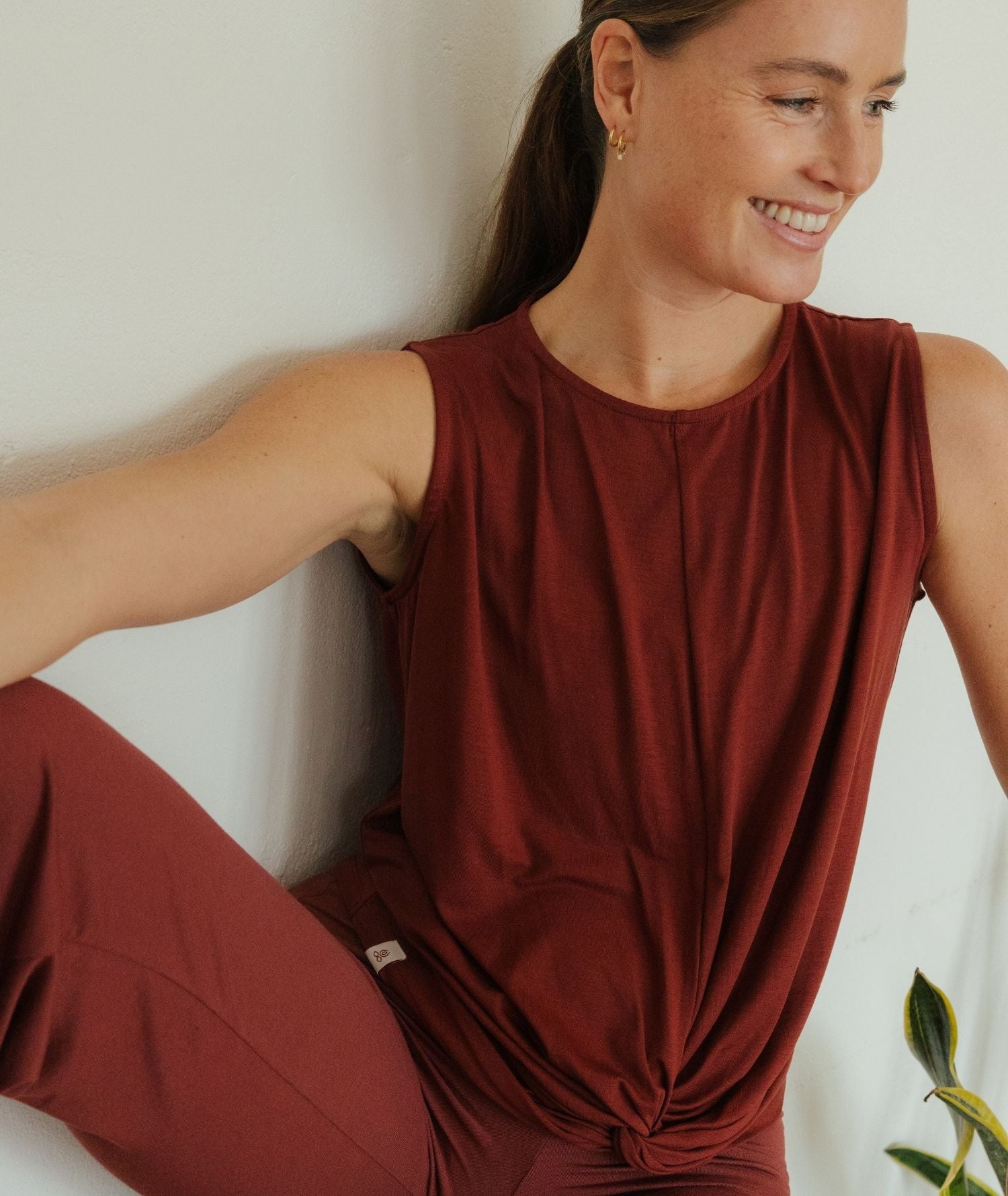 TWIST - Débardeur en Lyocell - Henne - Yoga Searcher