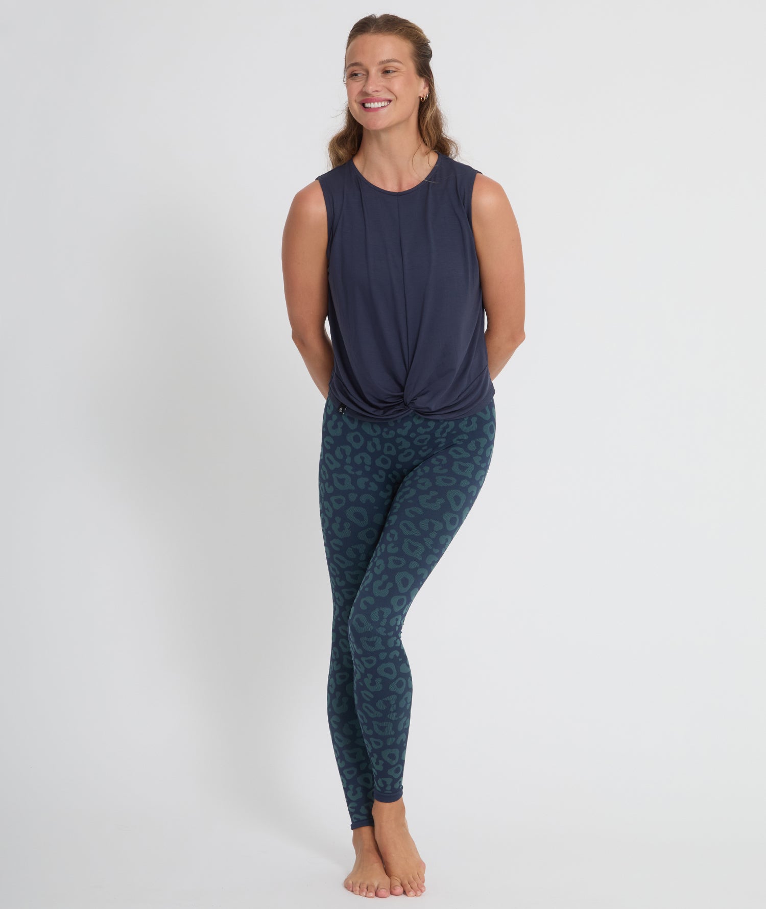 TWIST - Débardeur en Lyocell - Navy - Yoga Searcher