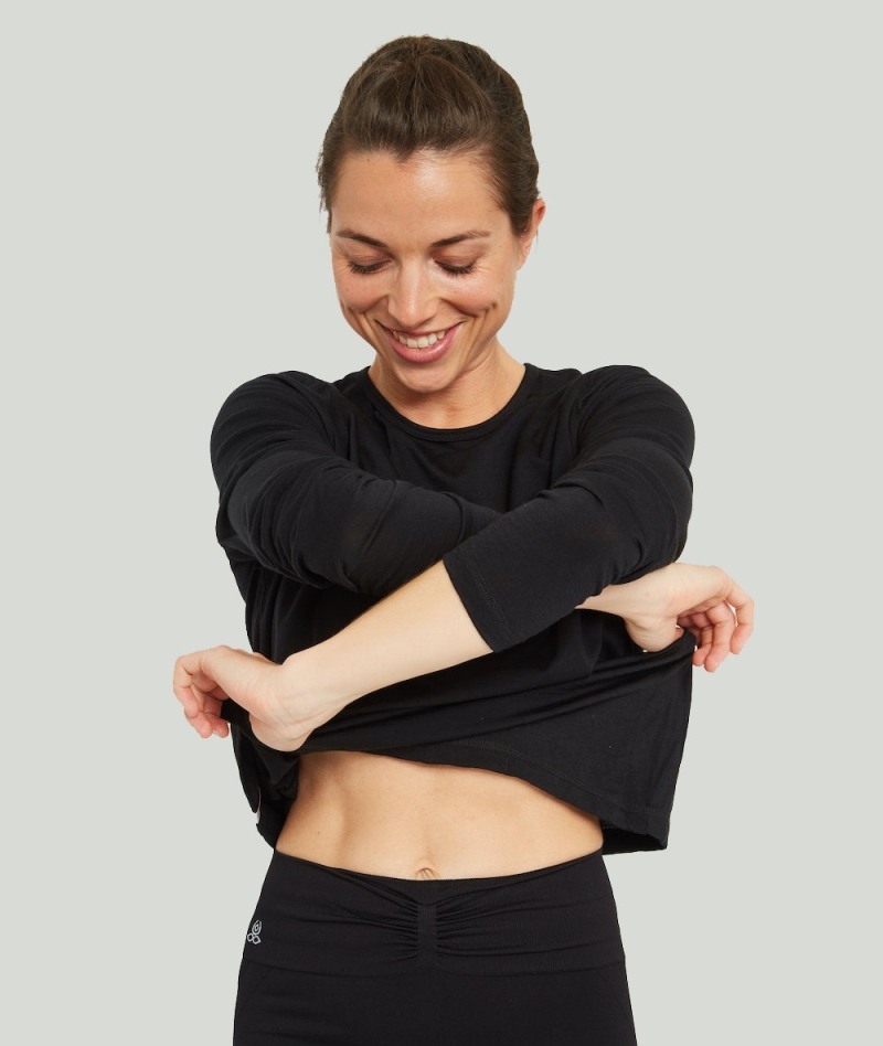 T-shirt yoga pour femme à manches longues en laine mérinos vue de face