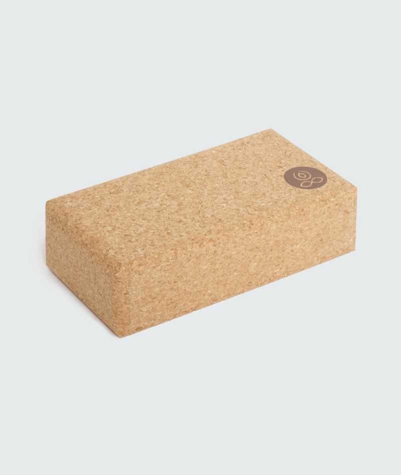 Cork yoga block quarter round