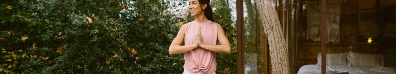 Ropa para la práctica del yoga suave | Buscador de Yoga