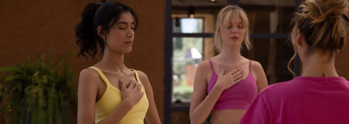 Célébrez la Fête du Yoga le 21 juin : plongez dans une journée dédiée à l’harmonie du corps et de l’esprit, avec ateliers, méditation et pratiques collectives pour inspirer votre bien-être. - Yoga Searcher