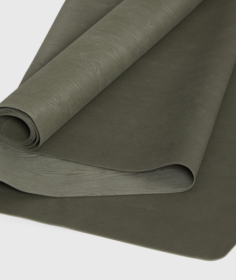 Travel yoga mat
