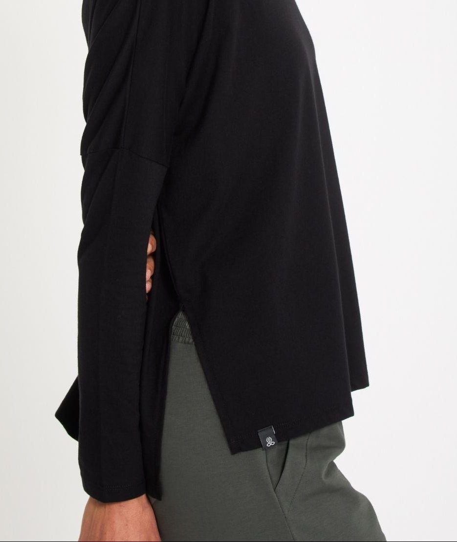 DAKSHA - Tee-shirt oversize - Thyme- Yoga Searcher