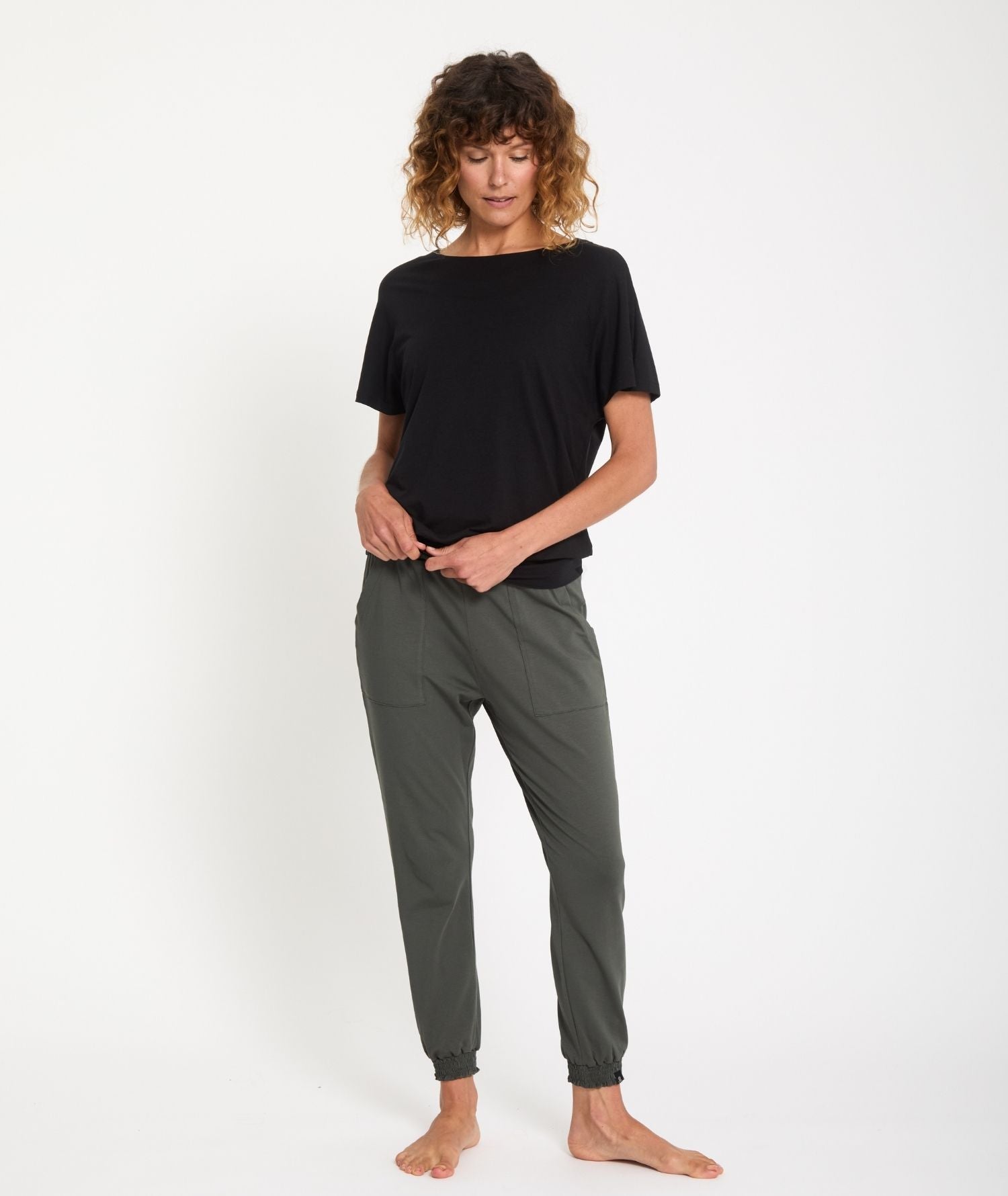 MEDE - Tee-shirt en Lyocell - Marron- Yoga Searcher