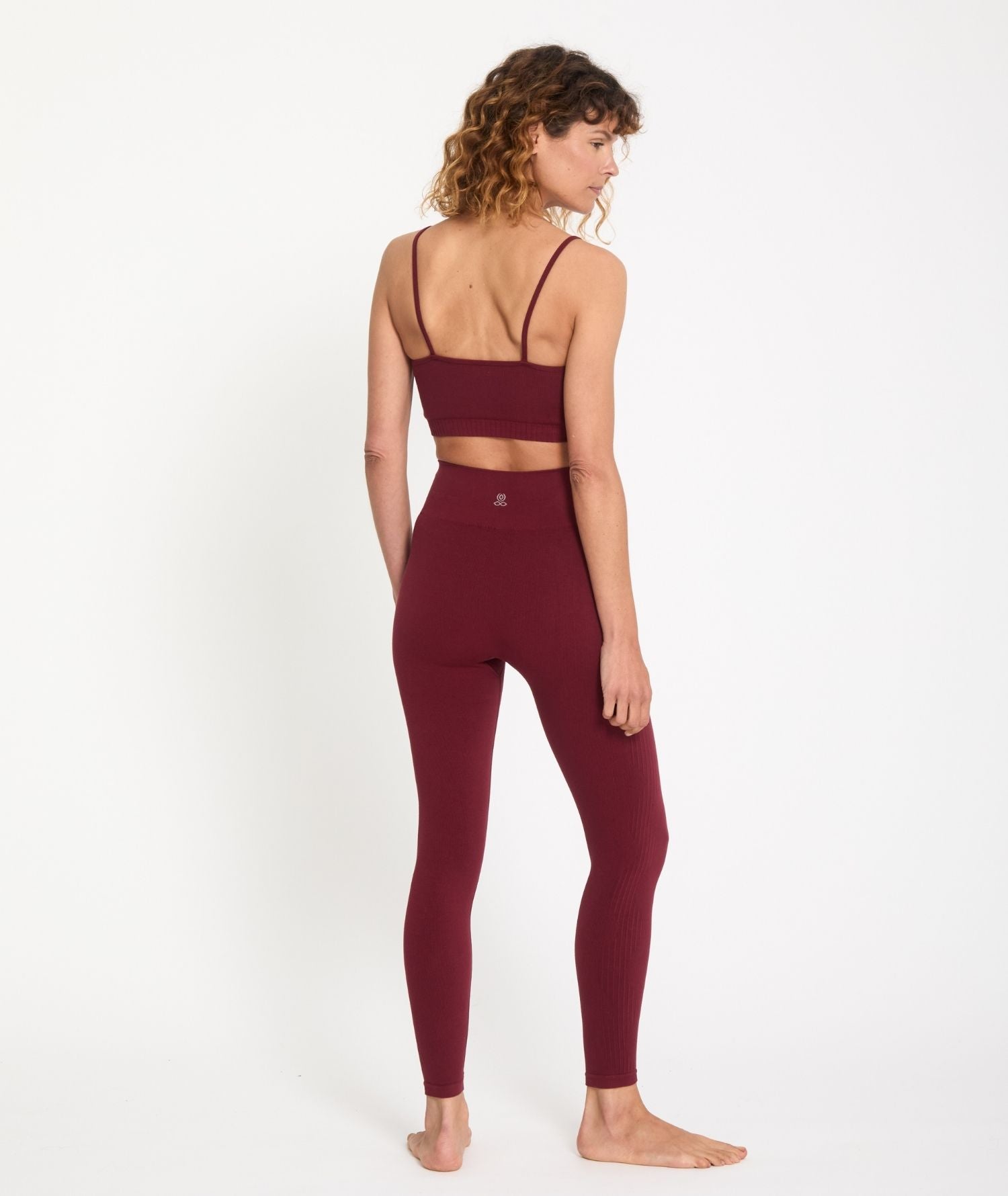 SAMSKARA - Brassière en bambou - Rubis- Yoga Searcher