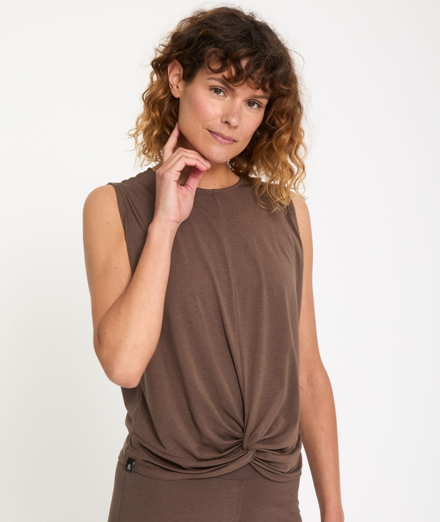TWIST - Débardeur en Lyocell - Marron- Yoga Searcher